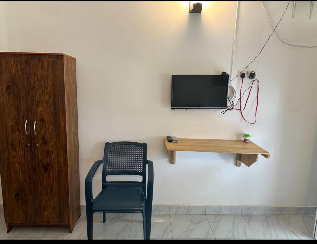 Mango Tree Budget Home Stay Homagama Esterno foto