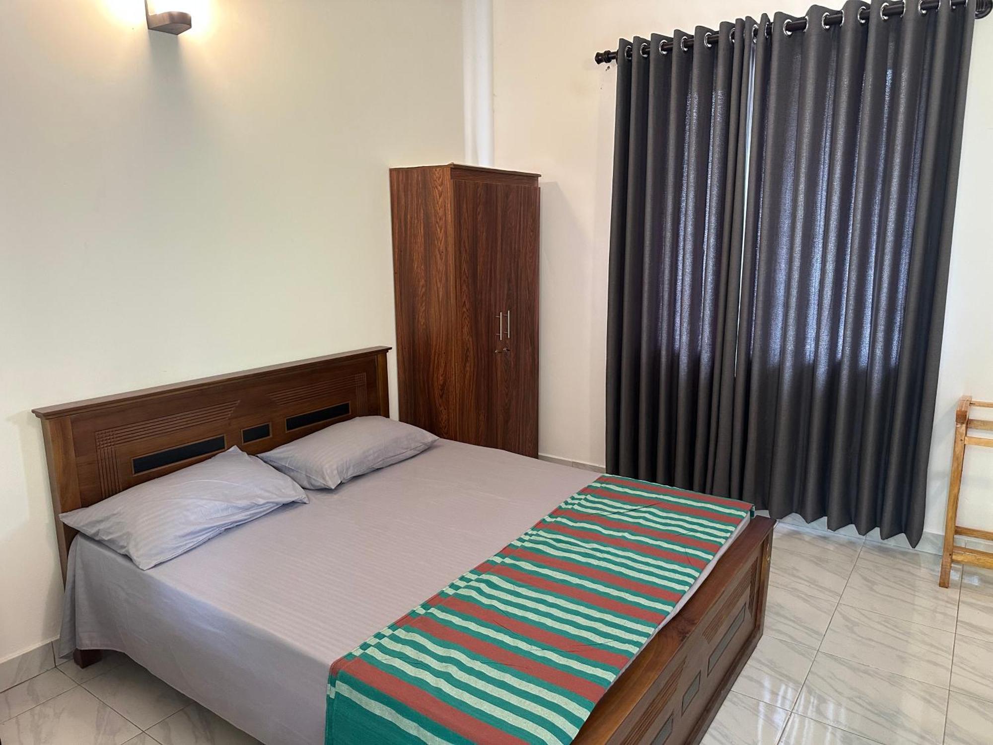 Mango Tree Budget Home Stay Homagama Esterno foto